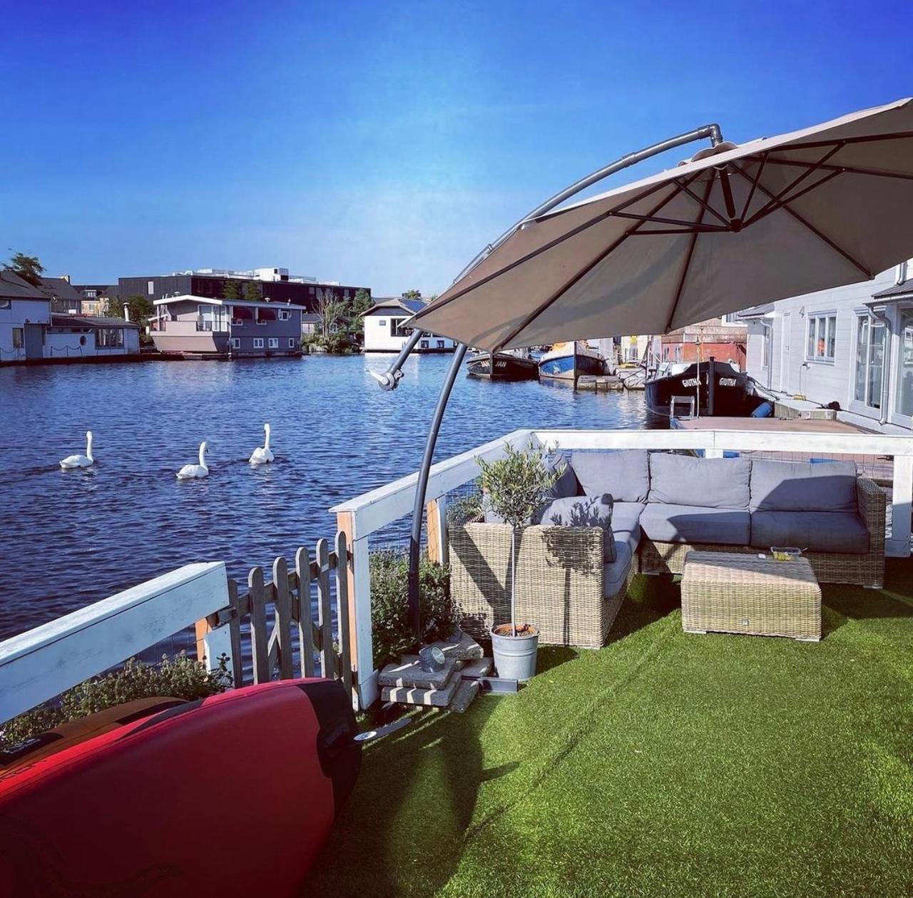 암스테르담 Amster Houseboat Bed Without Breakfast B&B 외부 사진